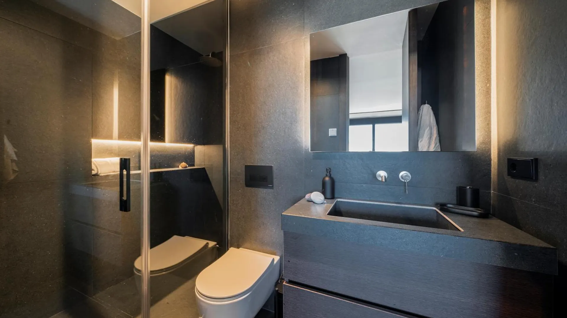 Luxury 3Bed Penthouse By Ski Slope - Sierra Nevada Apartment