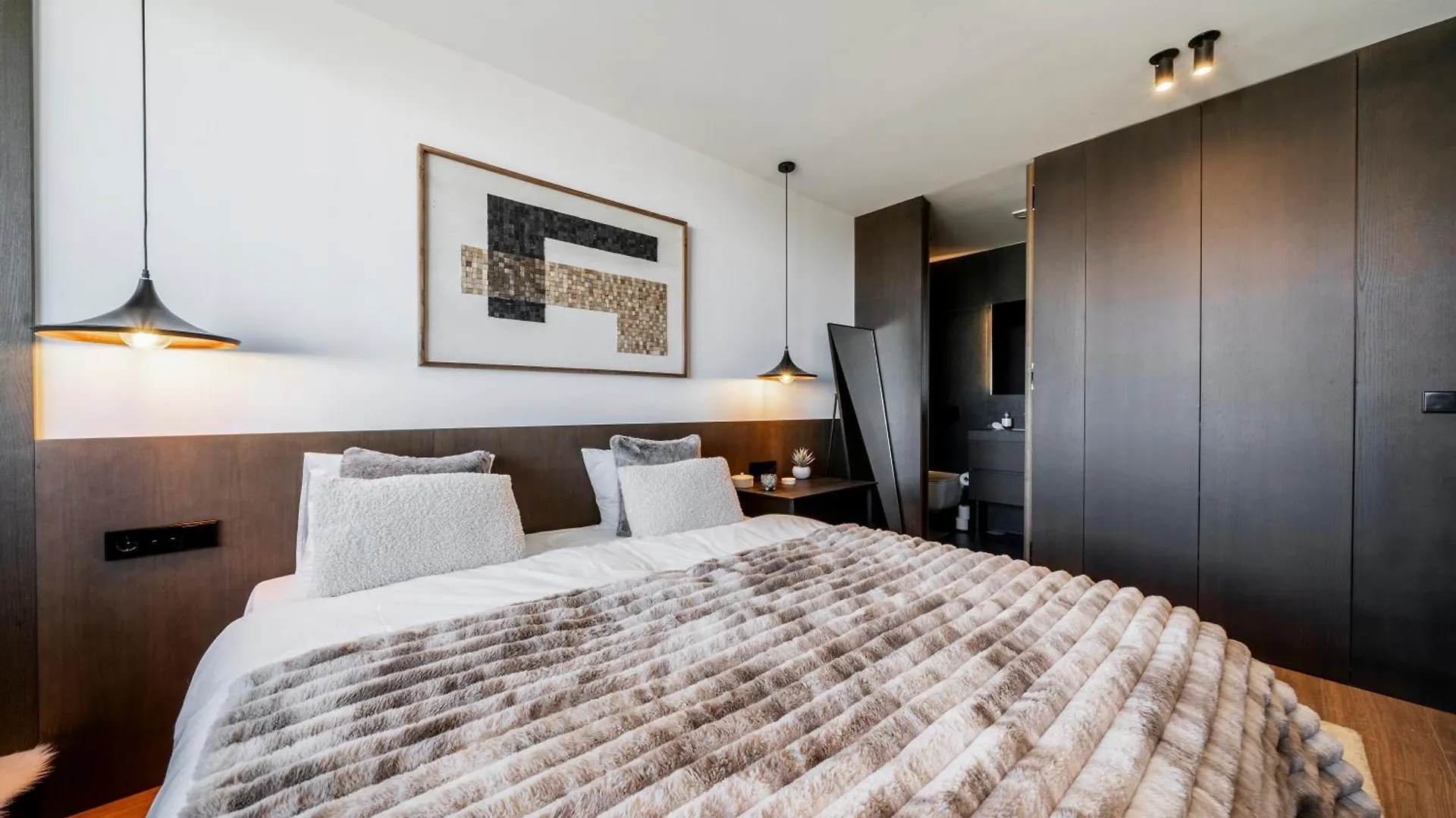 Luxury 3Bed Penthouse By Ski Slope - Sierra Nevada Apartment
