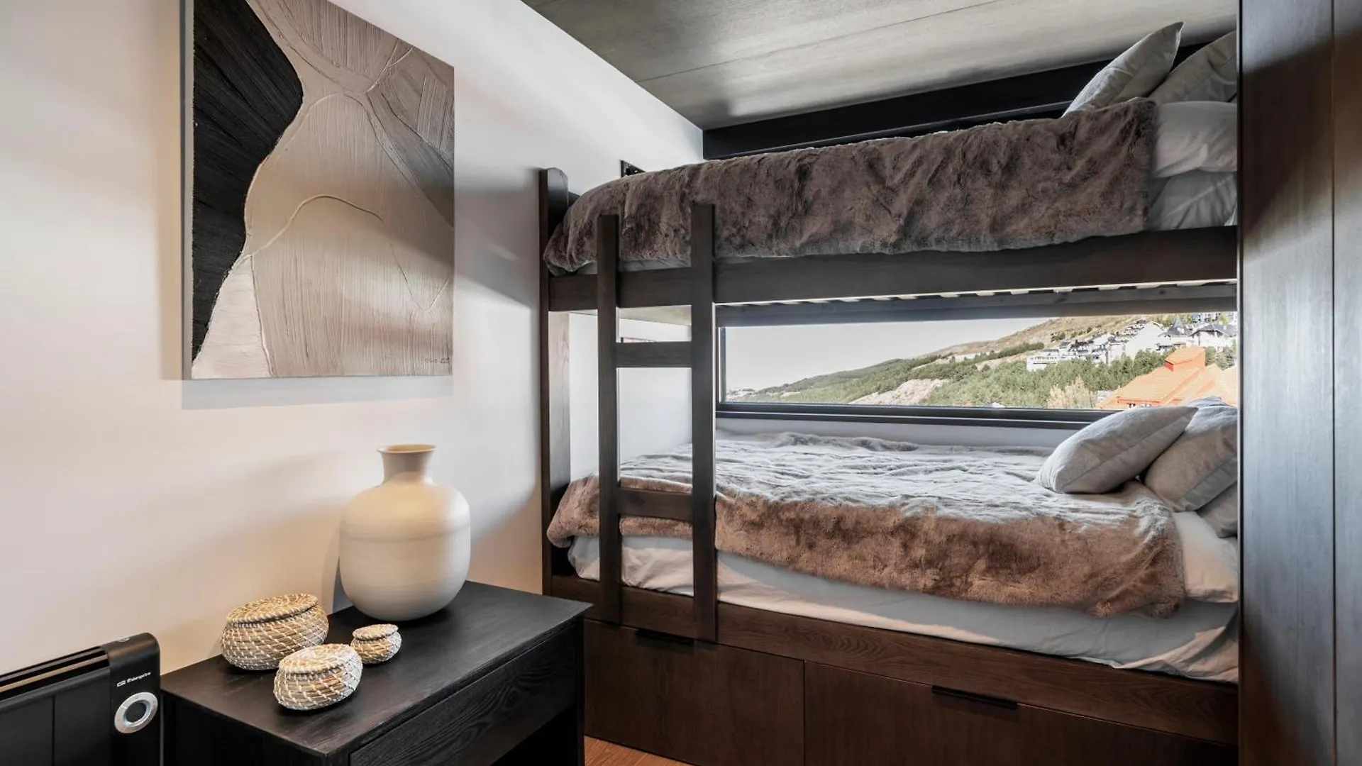Luxury 3Bed Penthouse By Ski Slope - Sierra Nevada Apartment
